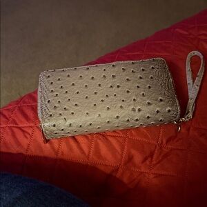 Elegant Brown ostrich Clutch Wallet new no tags croc with double zipper